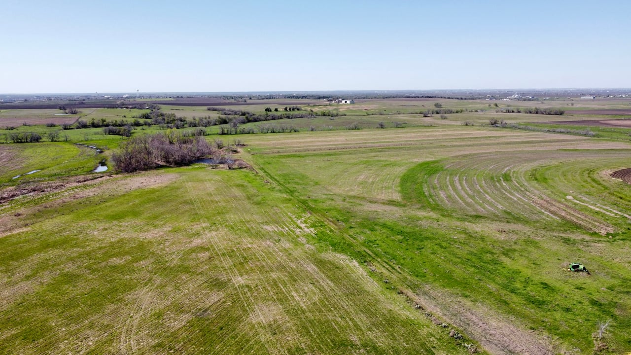 90.5 Acres in Elgin