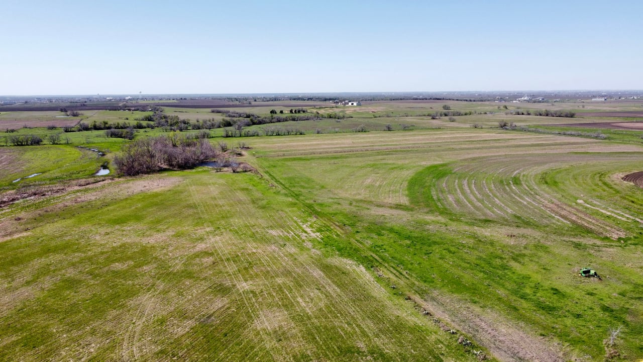 90.5 Acres in Elgin