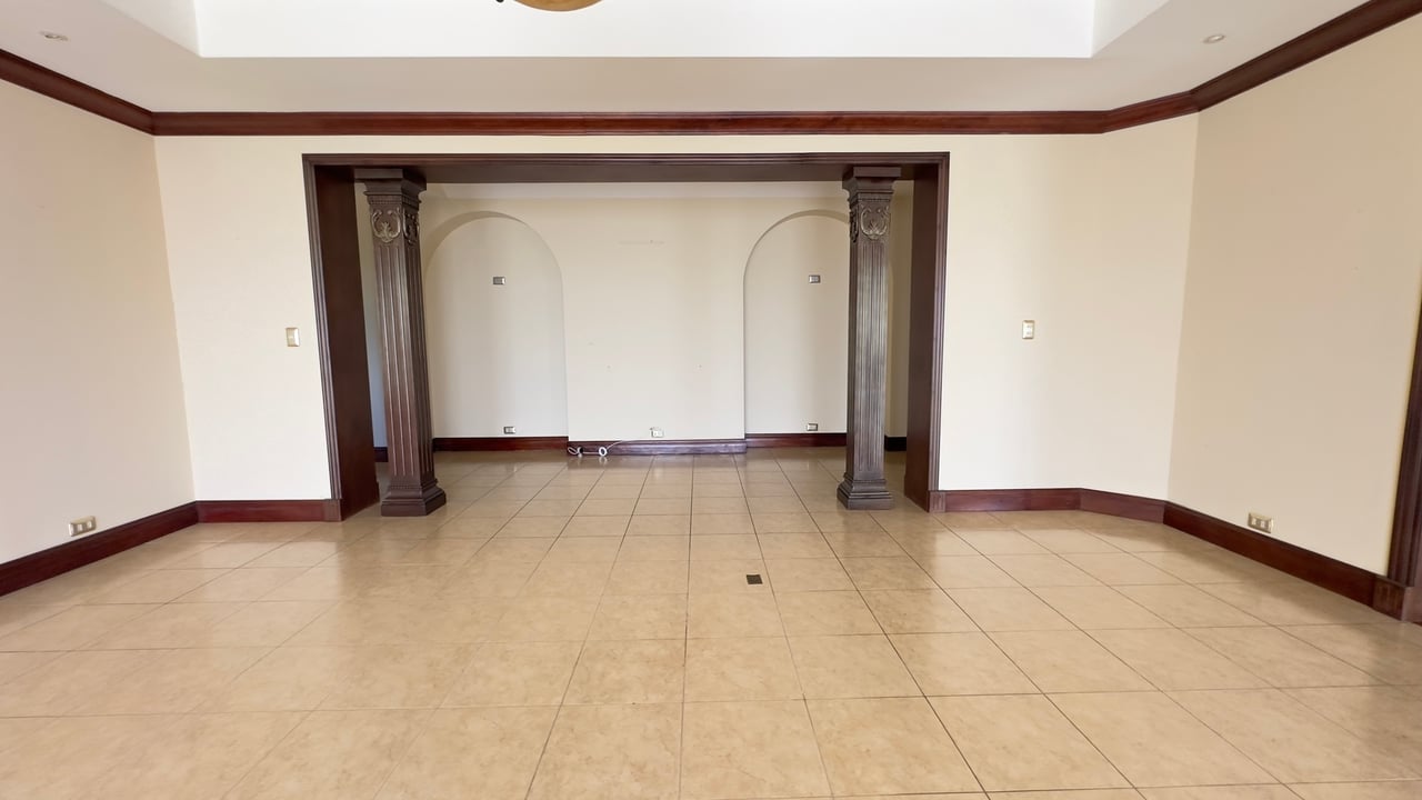 Exclusive Gated Community Condo, Curridabat, San Jose