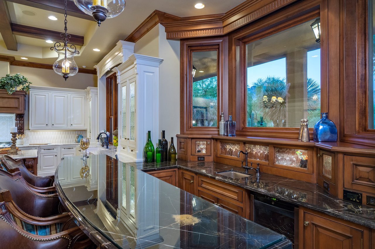 Incomparable Foothills Residence