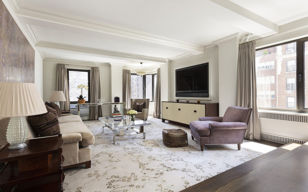 This Pre-War 1-Bedroom Apartment On the UWS Is a NYC Classic