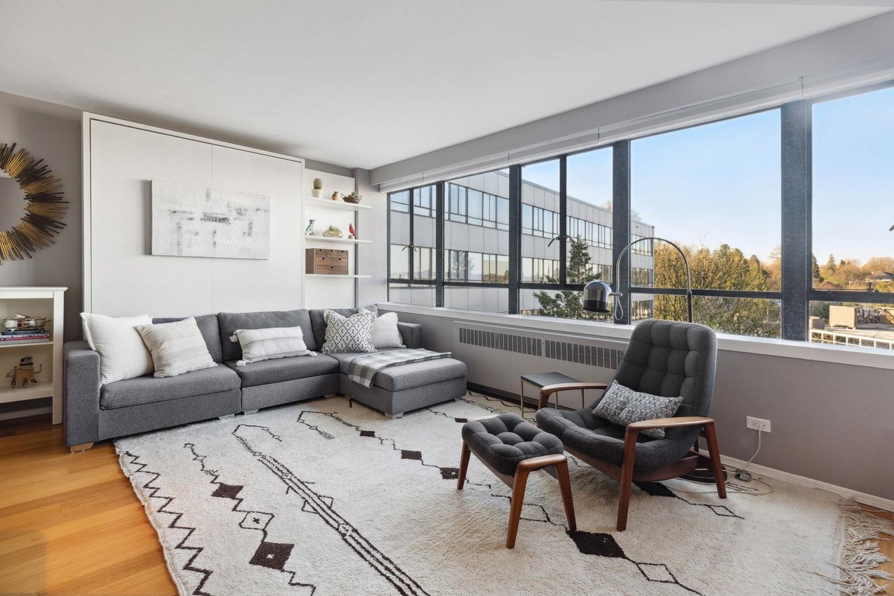 720-1445 Marpole Ave