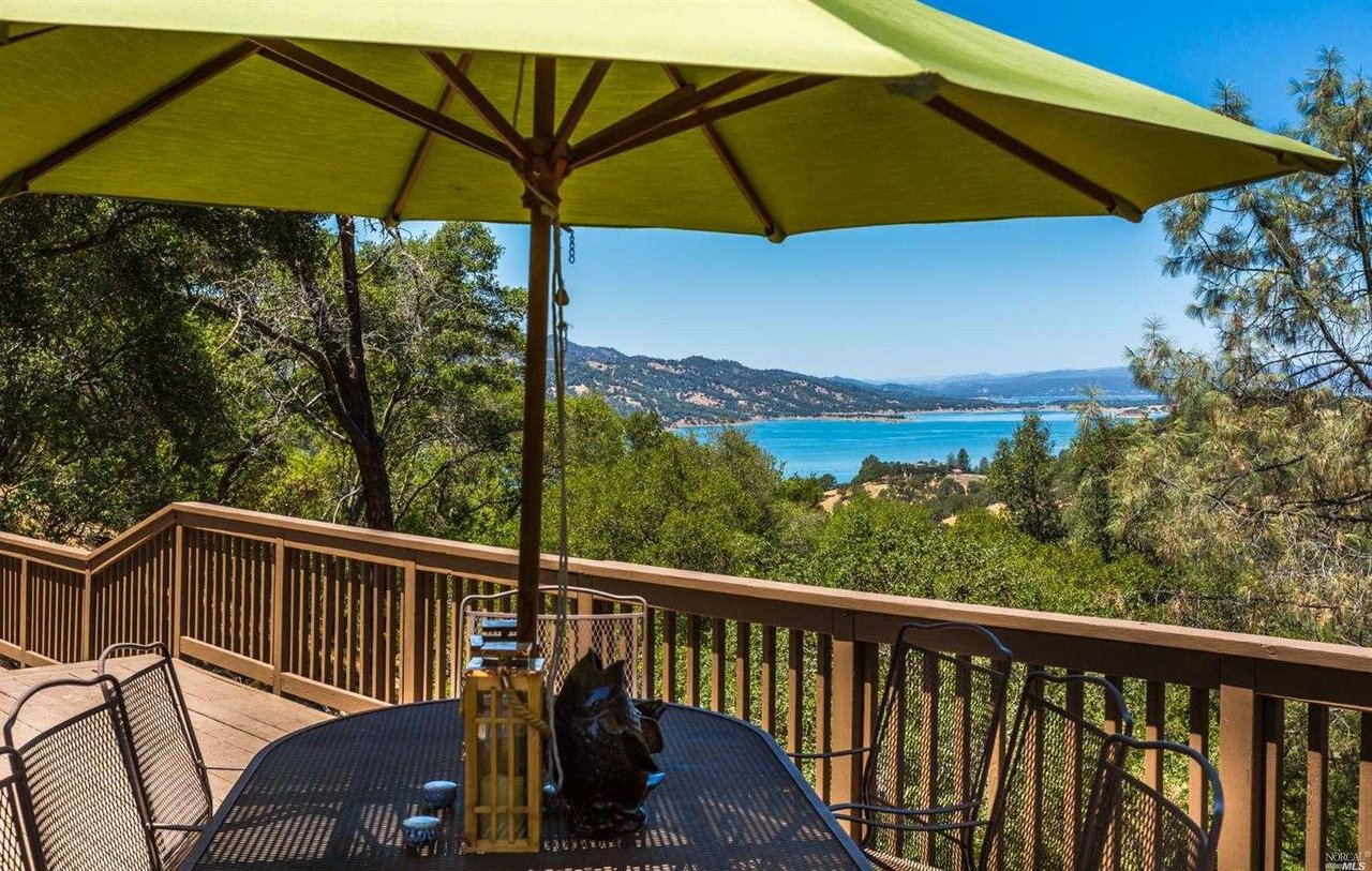 810 Bahia Vista Court