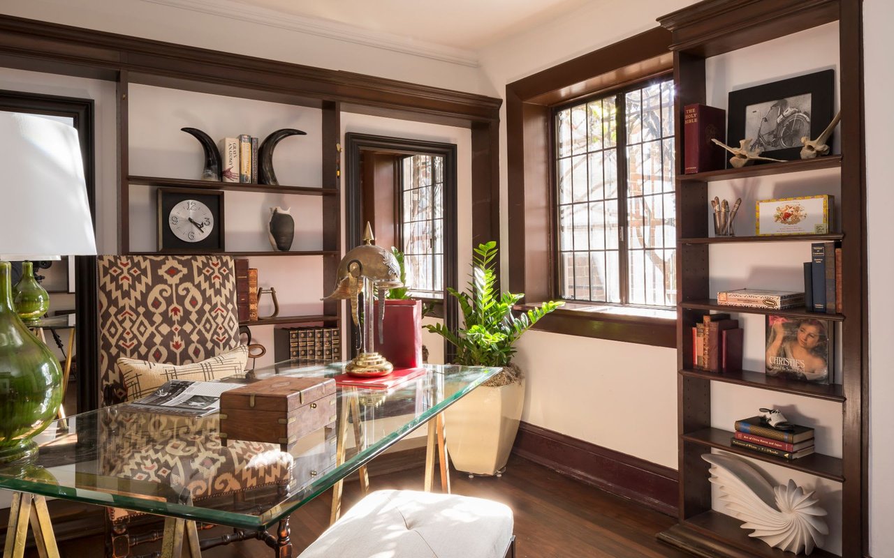 Legendary Pacific Heights Residence