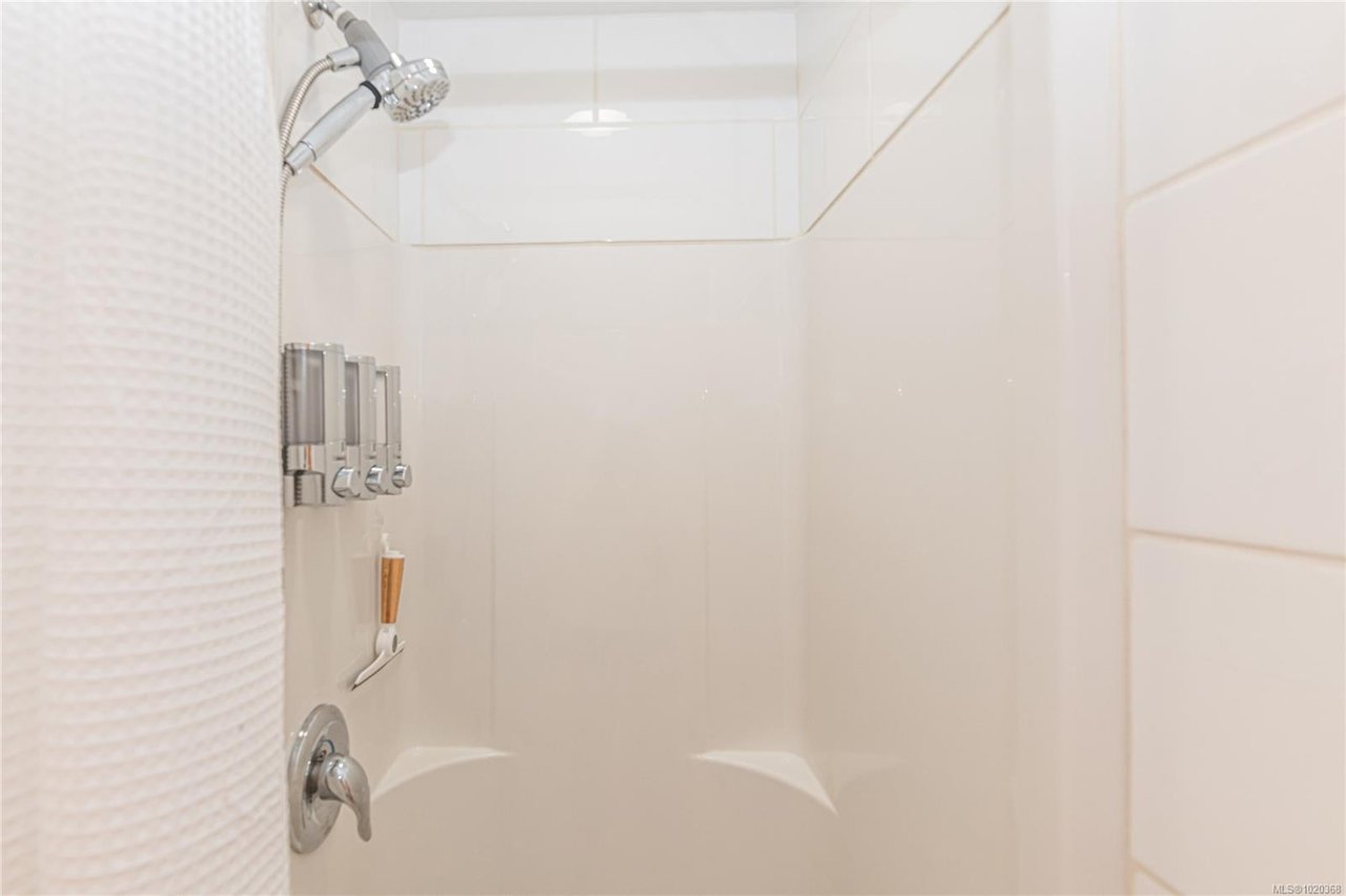 140 Mt. Baker Cres