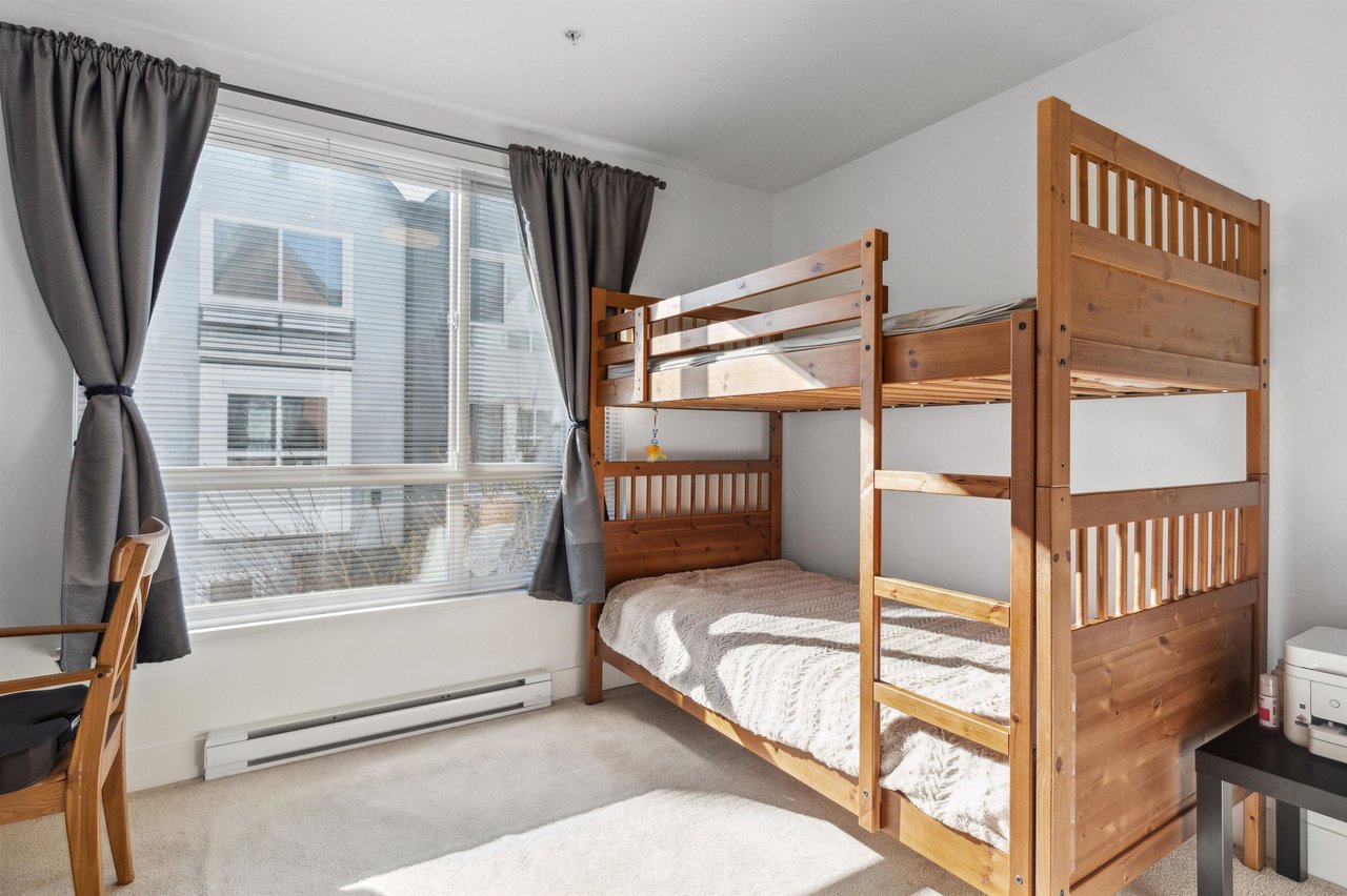 46-6868 Burlington Ave