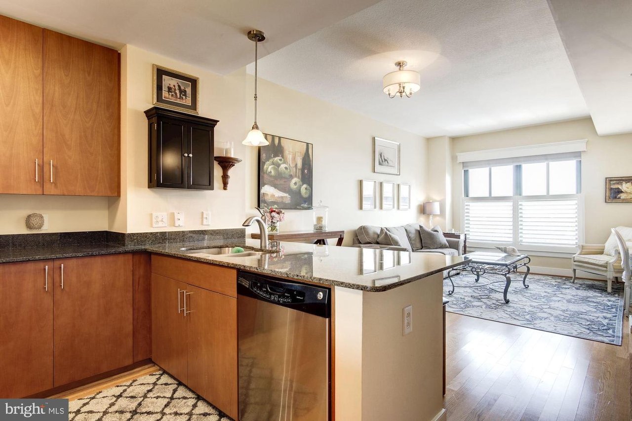 910 M Street NW #901