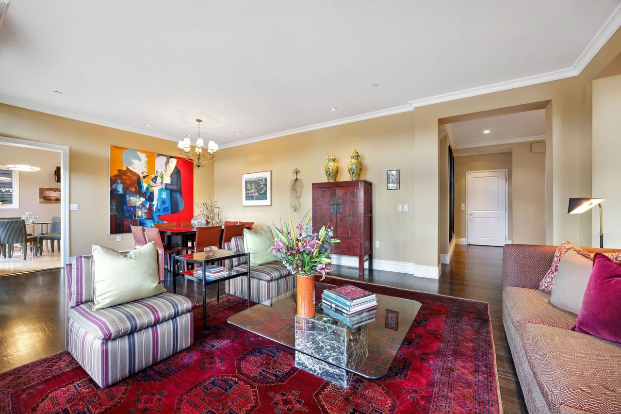54 De Silva Island Drive