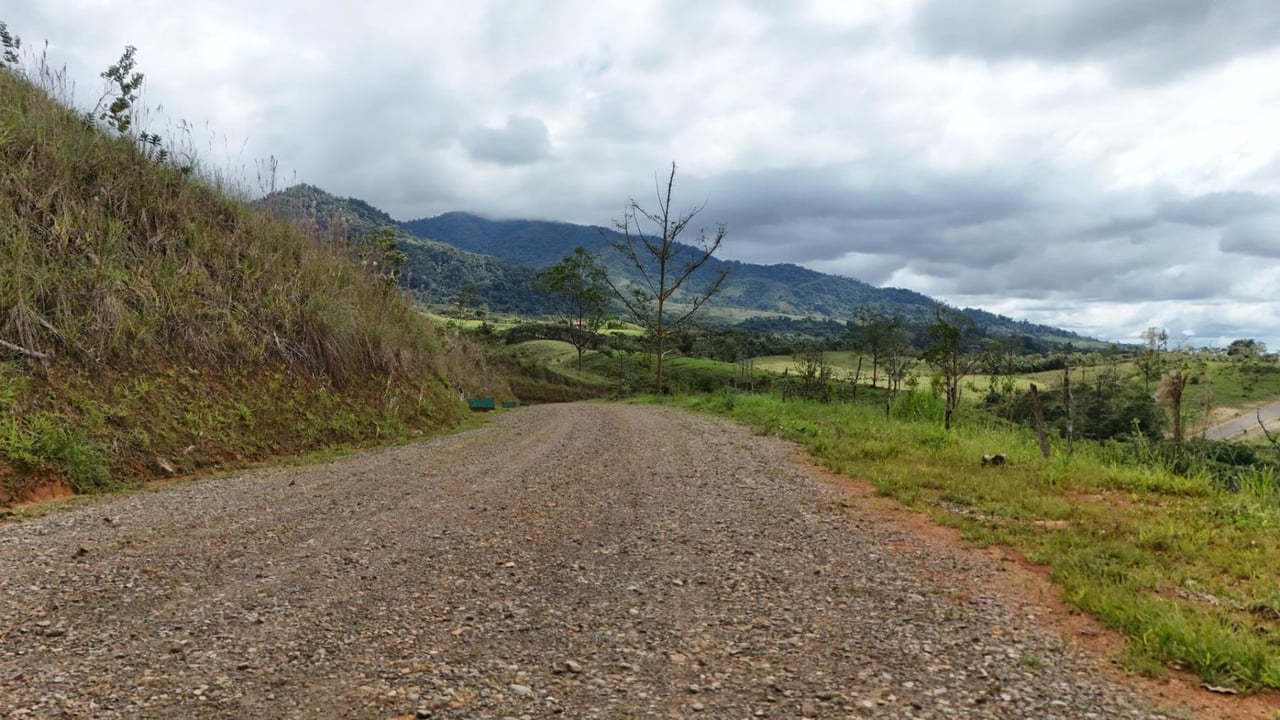 River and Waterfall Ranch, Perez Zeledon, San Jose