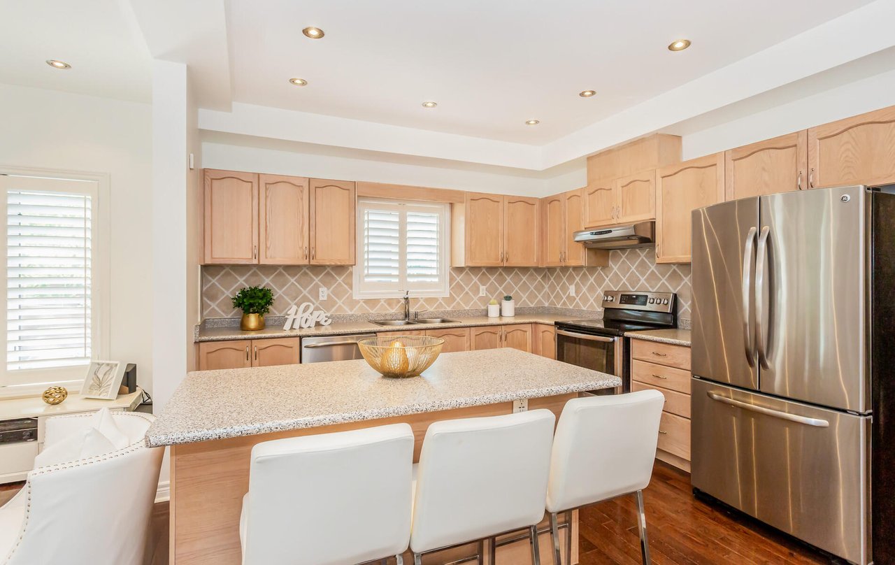 1A Elhurst St
