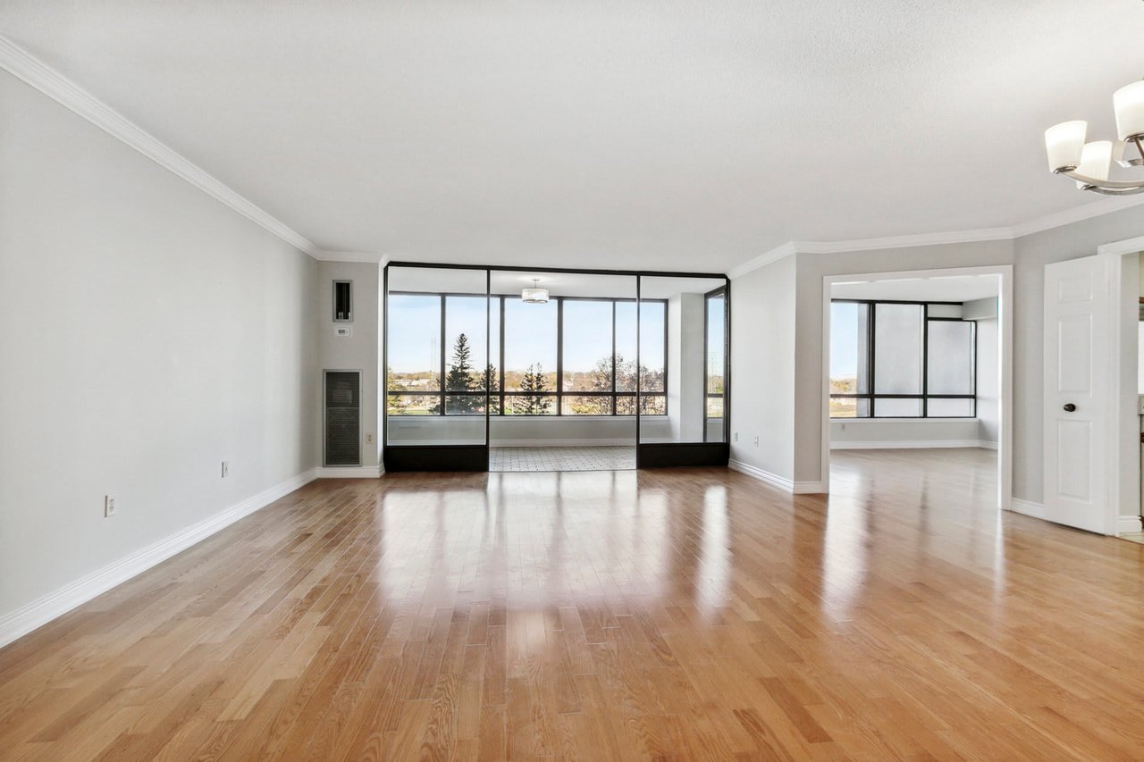 65 Skymark Drive 301