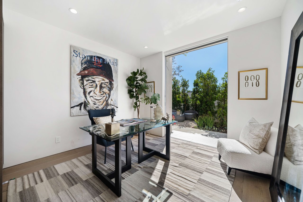 The Apex HH | 7115 Macapa Drive