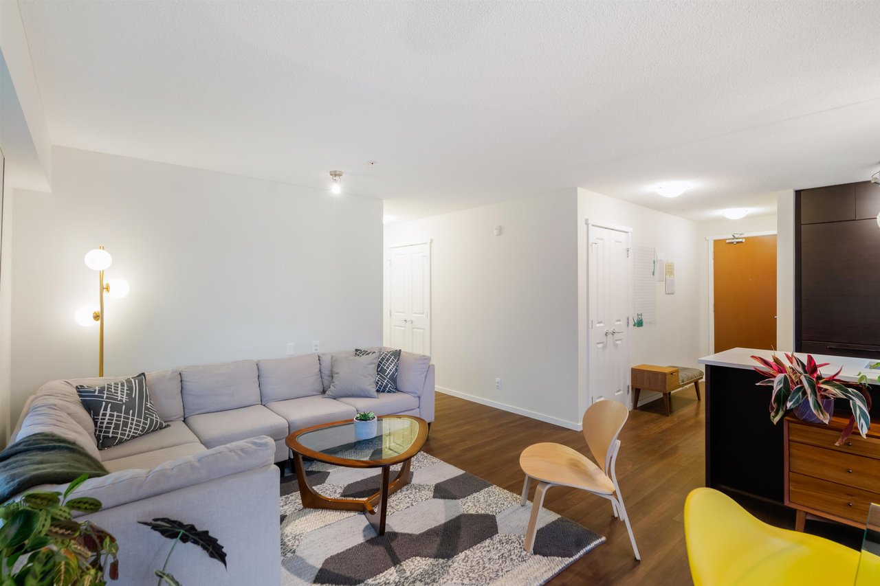 301-1128 Kensal Pl