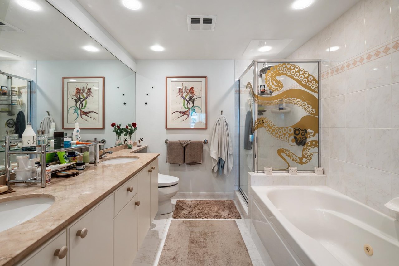 515-888 Beach Ave