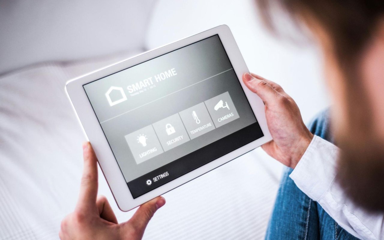 10 Features That Every Home Security System Should Have