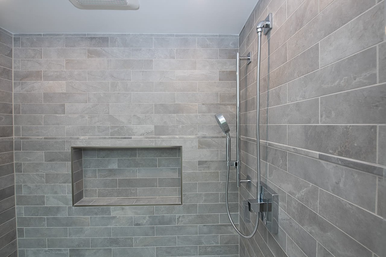 Bryn Mawr Custom Contemporary