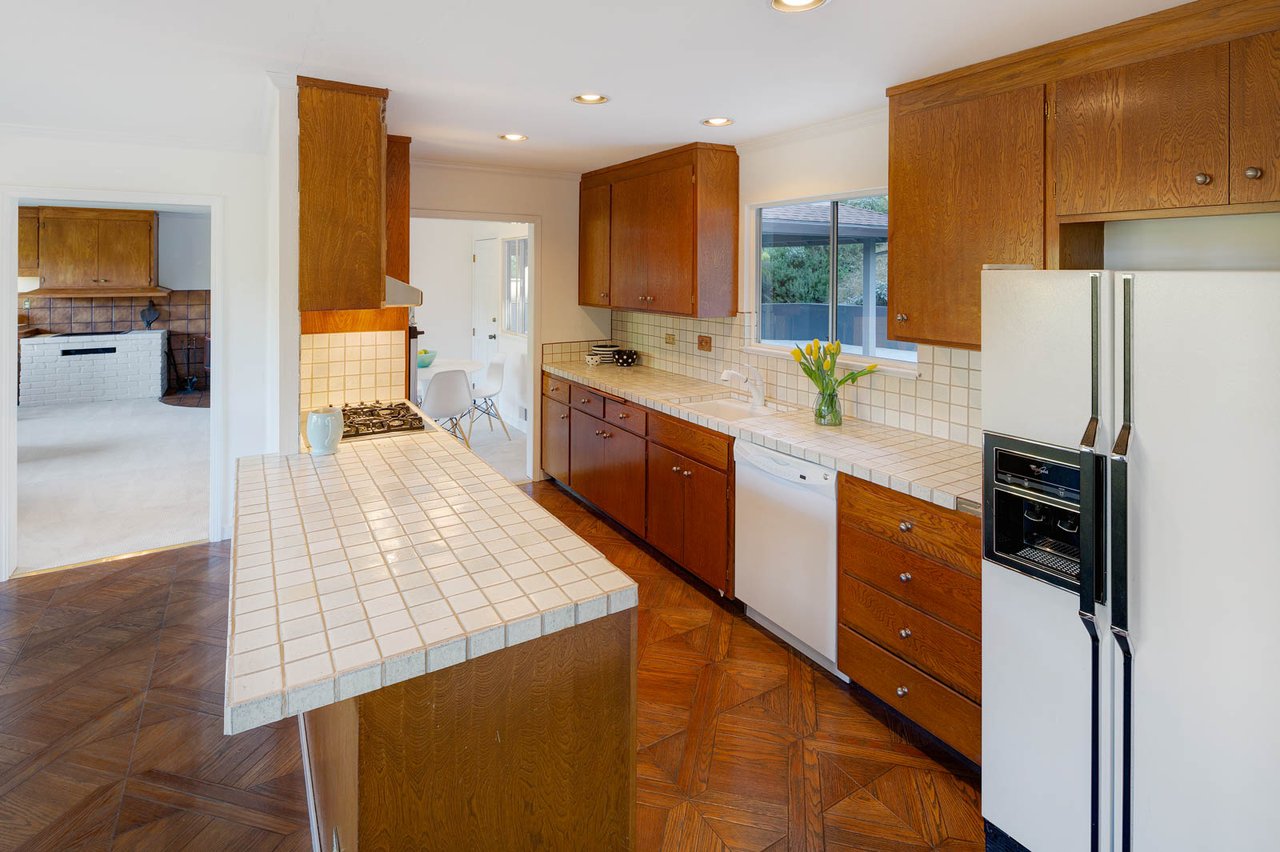 65 Stuyvesant Drive, San Anselmo