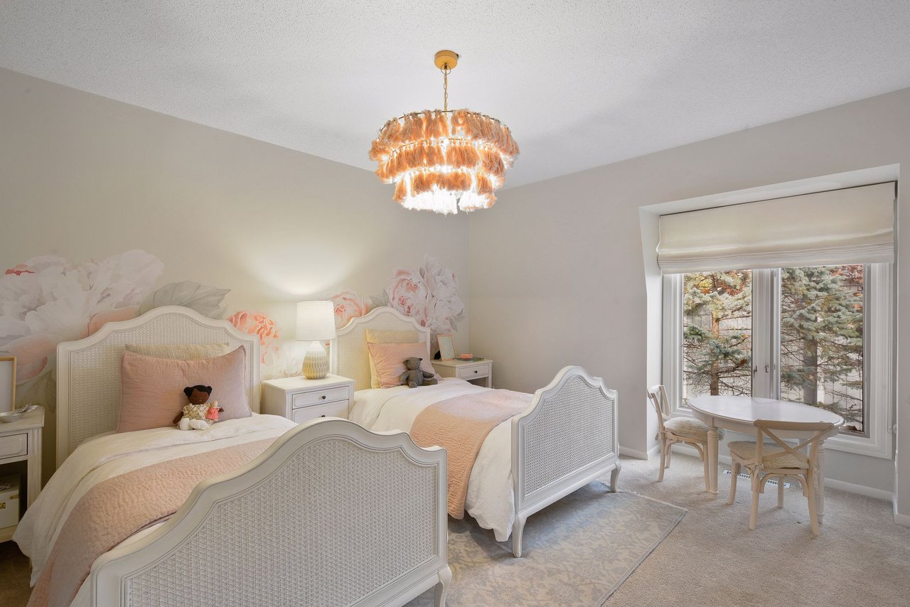 Here It Is! Close in Wayzata Home with Every Amenity!