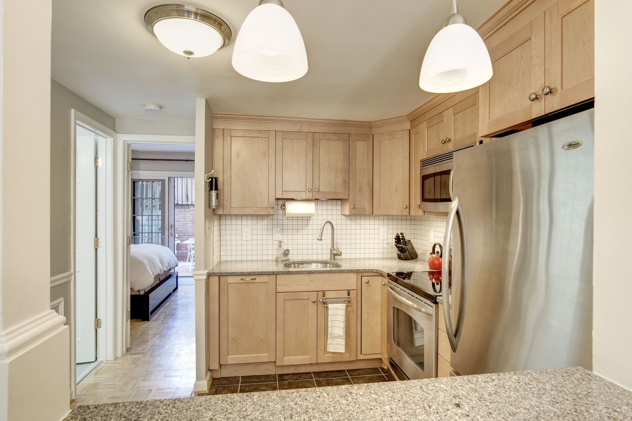 1823 Corcoran Street NW #9