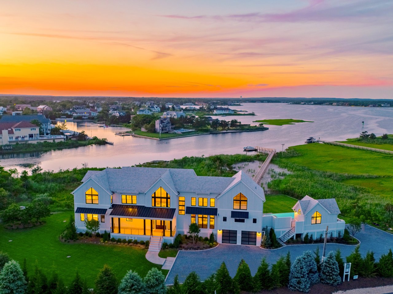 Highest Bayfront Sold on Dune Rd Since 2009!