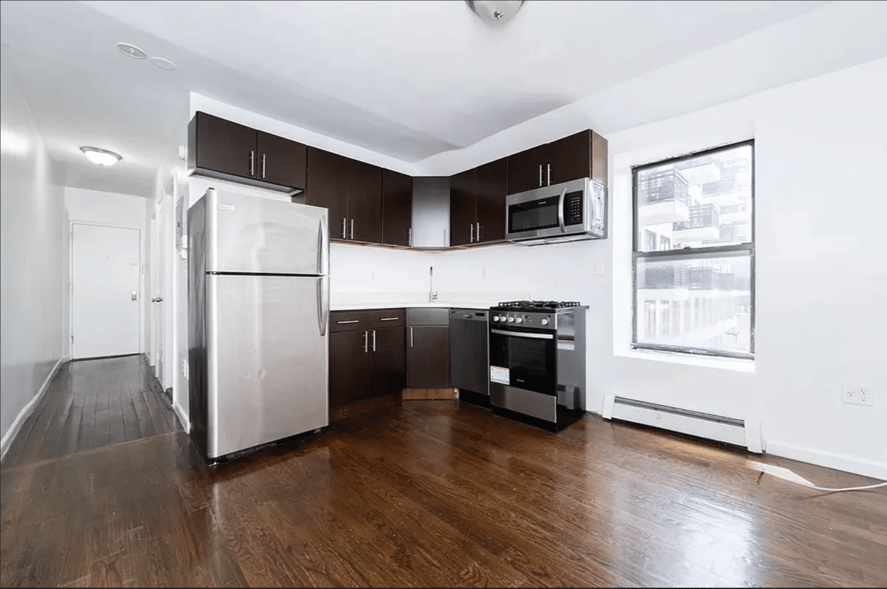 879 Dekalb Avenue, Apt 5