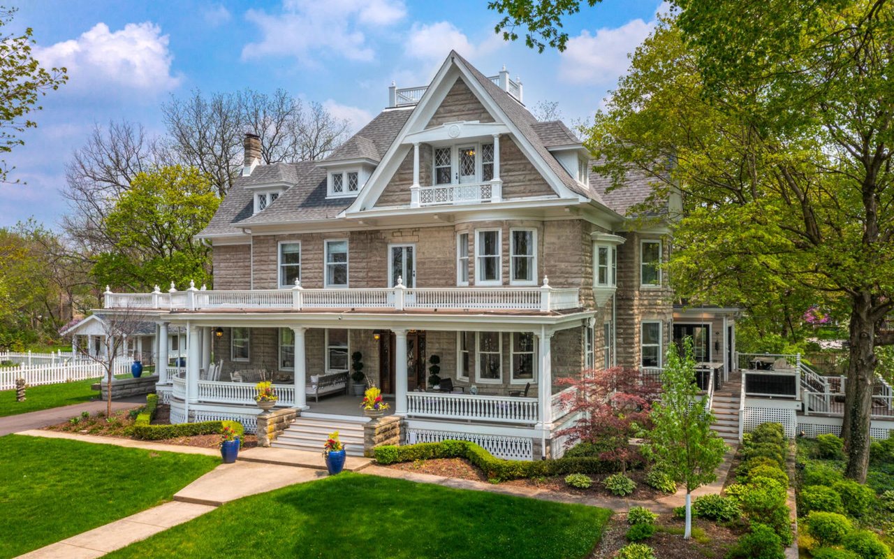 The Bauer Mansion Voted Winner in the 2022 HGTV Ultimate House Hunt