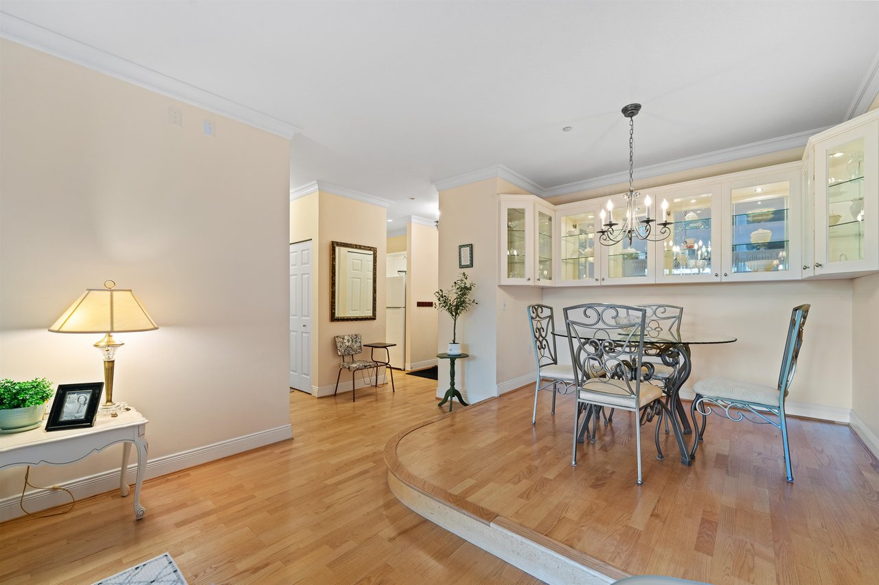 111-843 22nd St