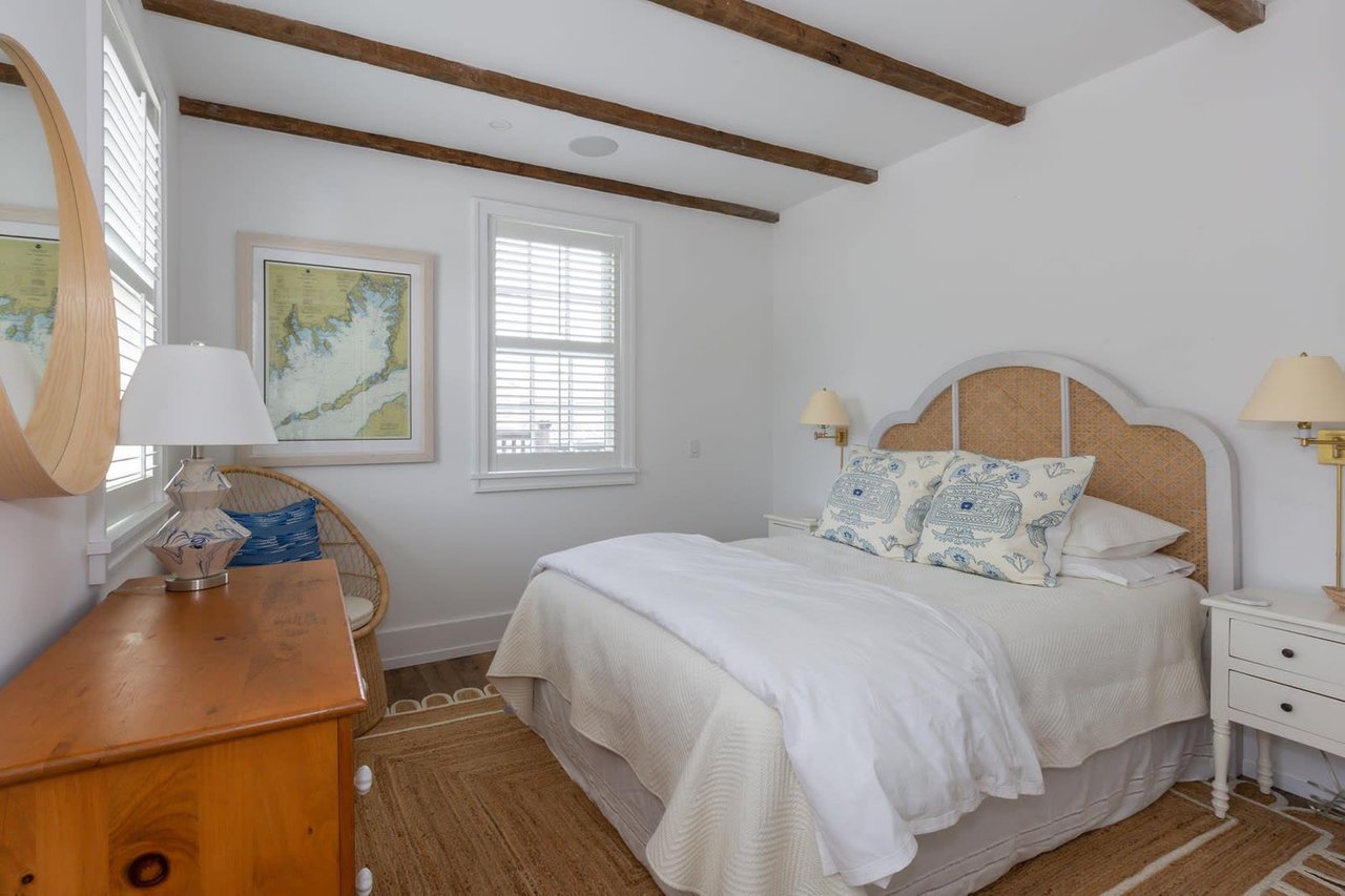 33.5 Vesper Ln