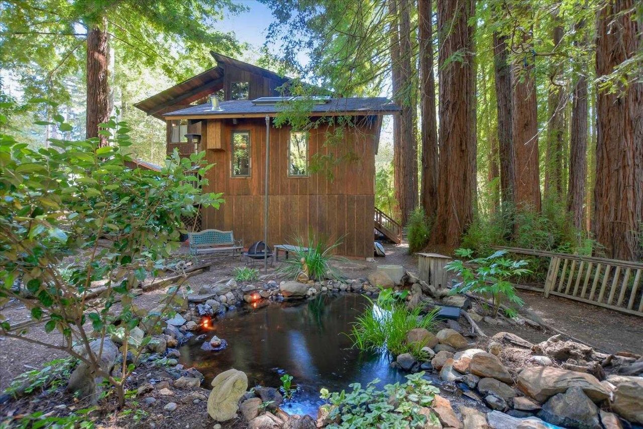 171 Emerald Forest LN
