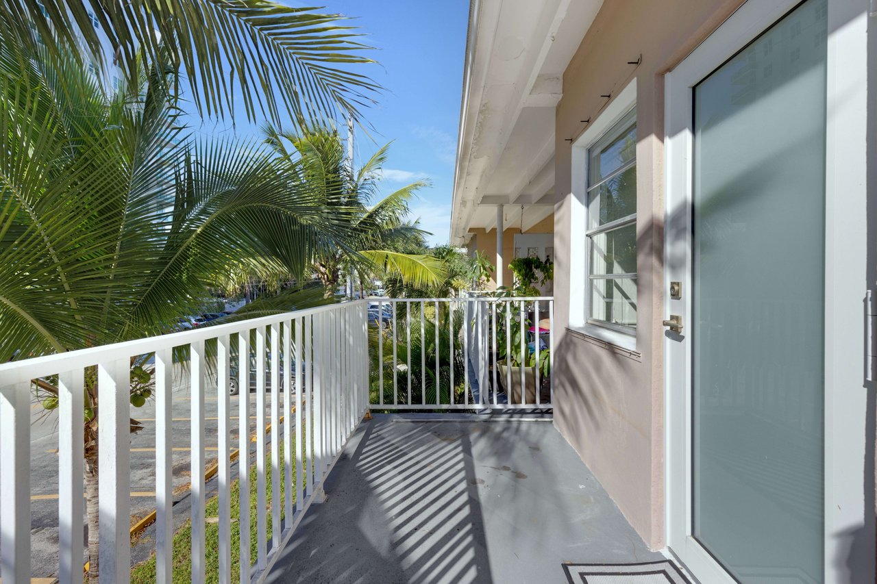 7909 East Dr unit 204 