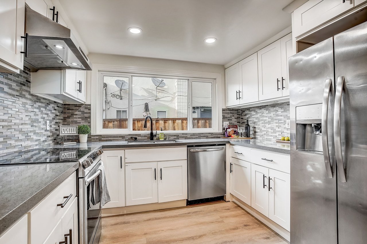 1216 Moonlight Way
