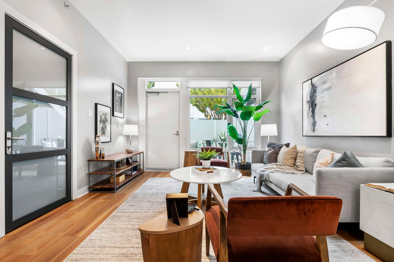 300 Berry St. # 445
