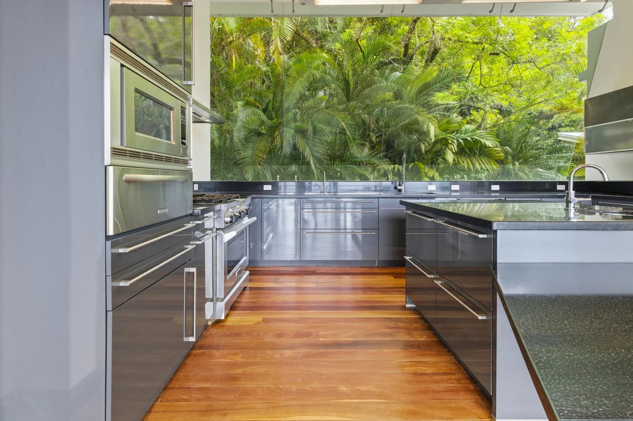 Panoramic Valley Views Retreat, Santa Ana, San Jose