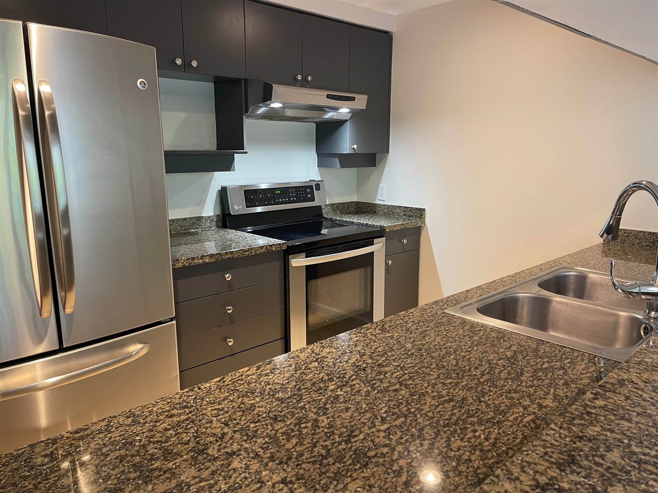303-1228 Marinaside Crescent, Vancouver