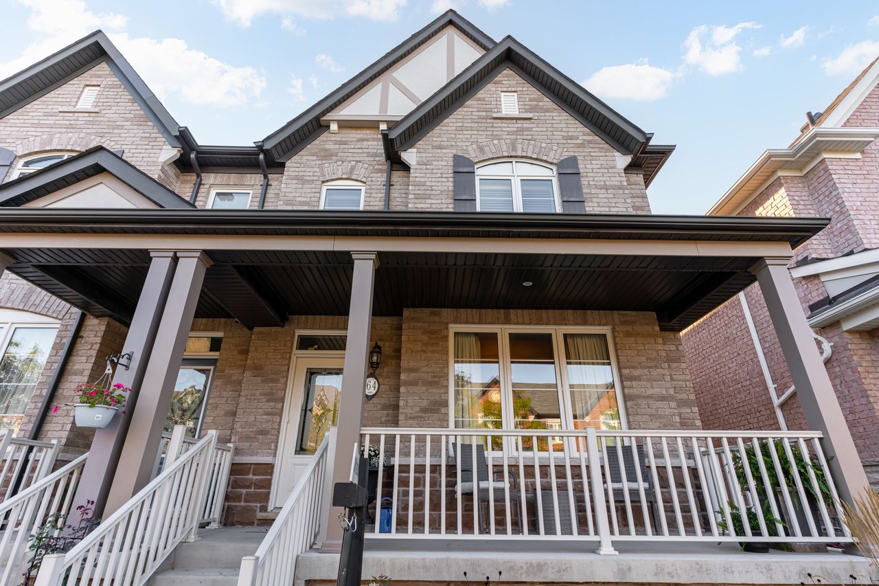 64 Bittersweet St