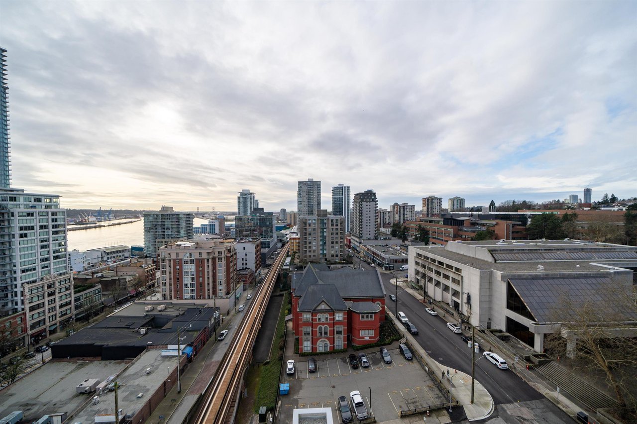 1211-618 Carnarvon St