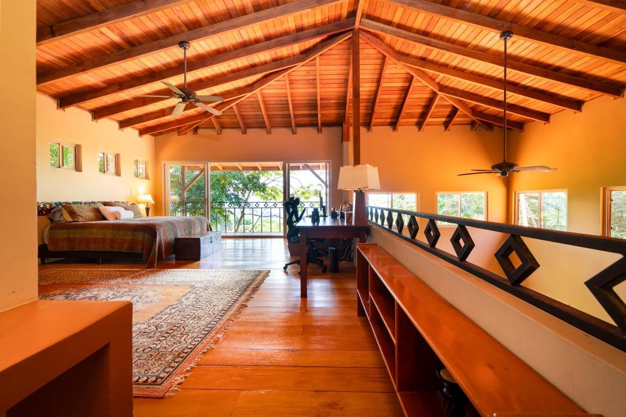 Private Oceanview Jungle Estate, Dominical, Puntarenas