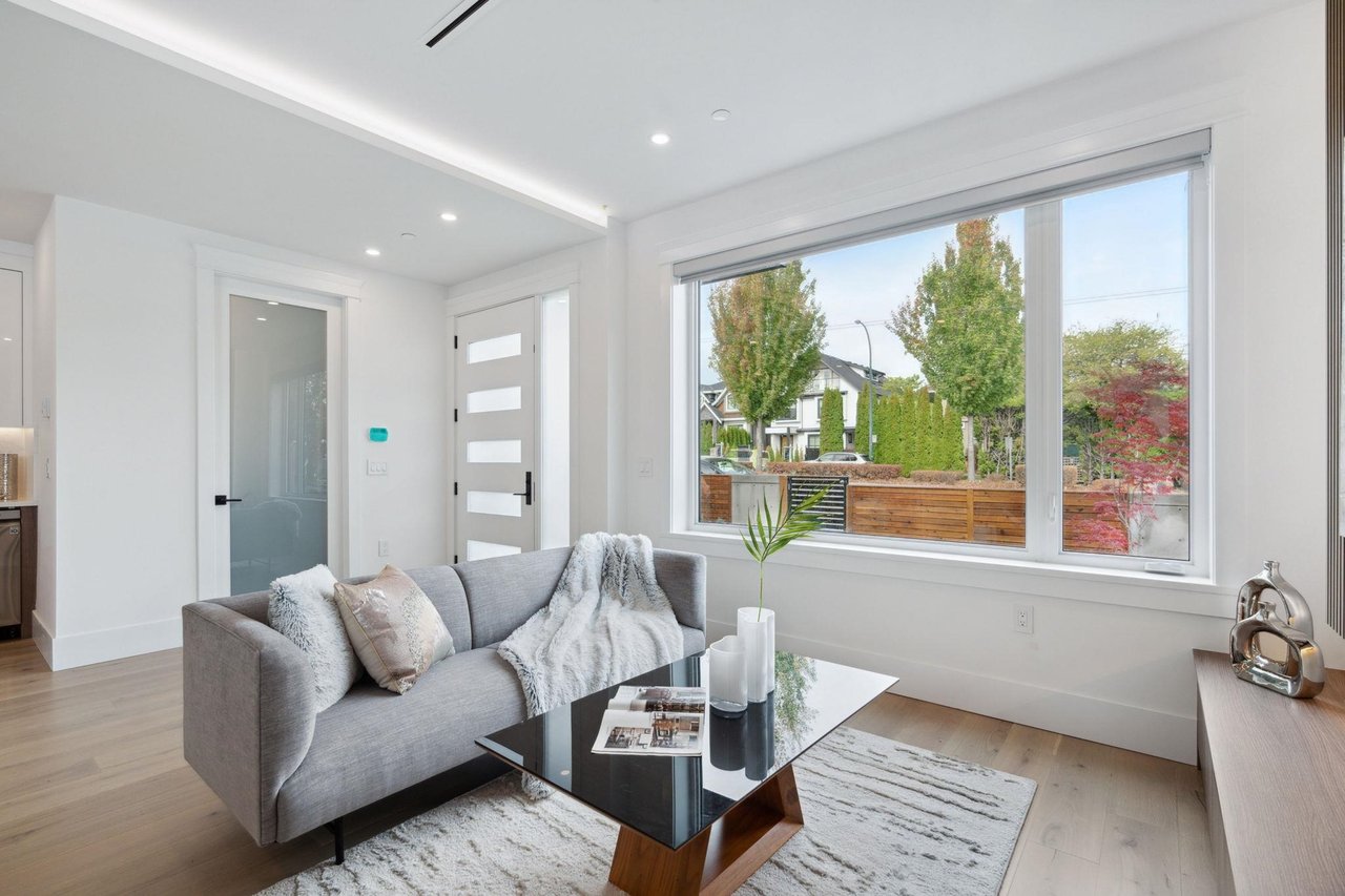 1-2846 Mcgill Street, Vancouver