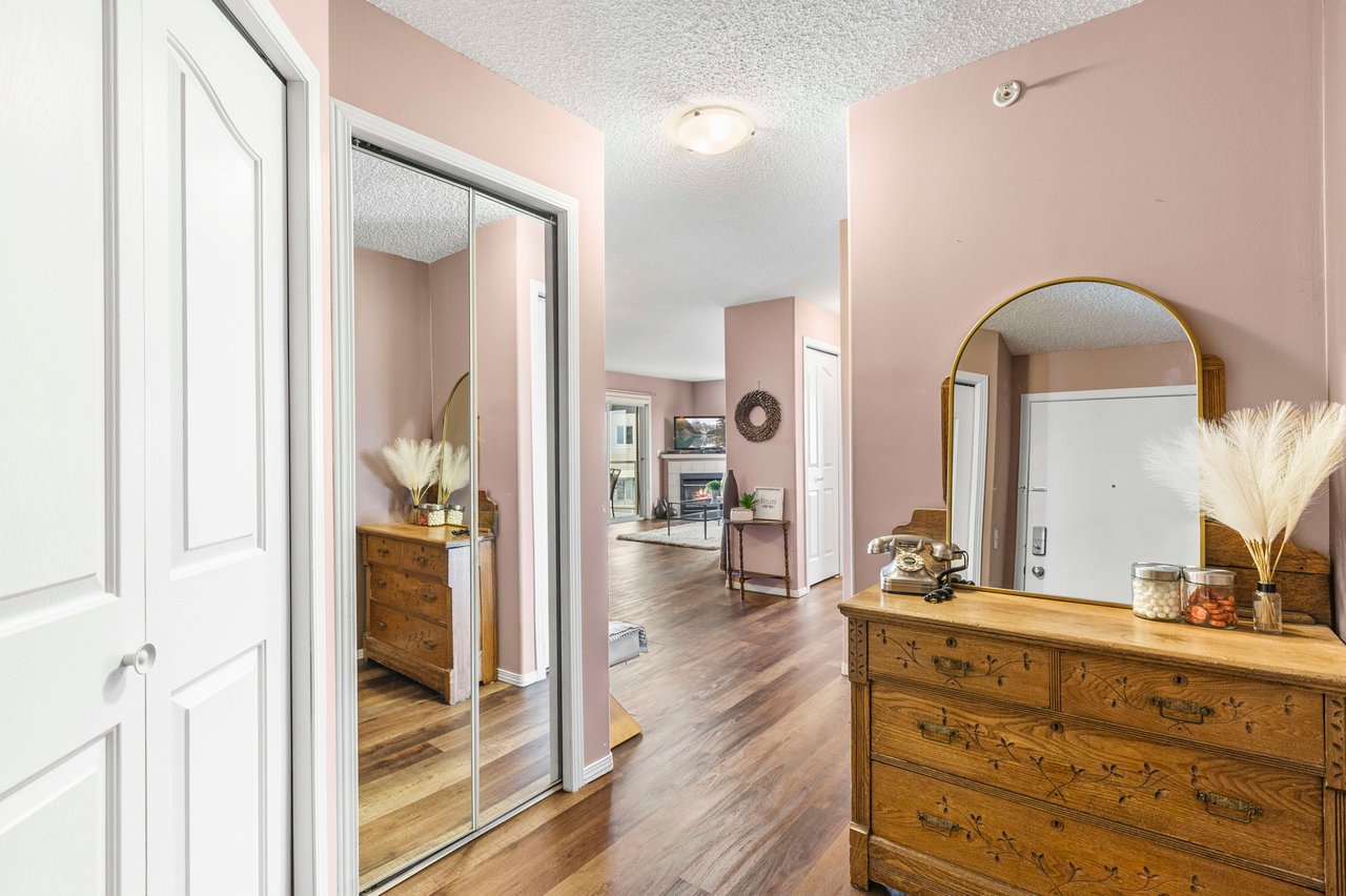 401, 5500 Somervale Court SW Unit: 401