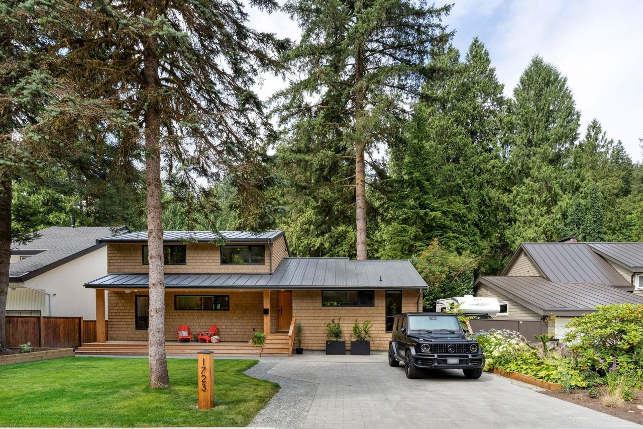 1723 Edgewater Ln