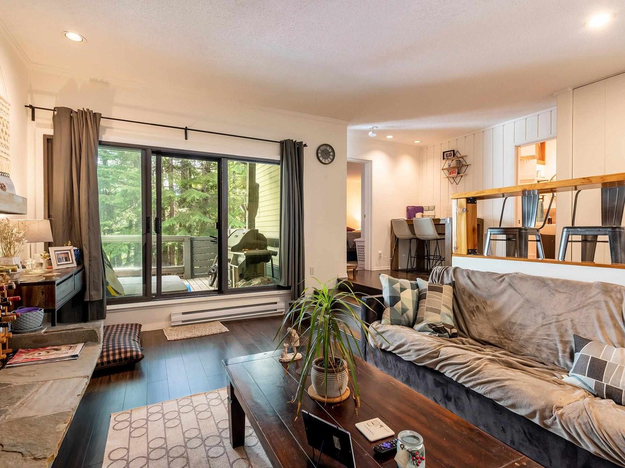 G103-1400 Alta Lake Rd