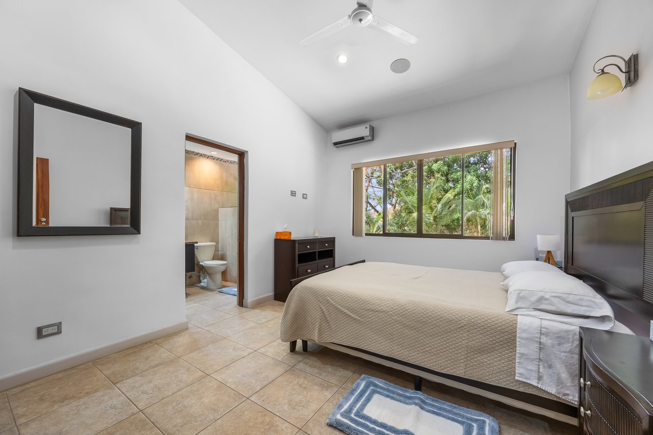 Gated Tropical Villa with Guest House, Flamingo, Guanacaste