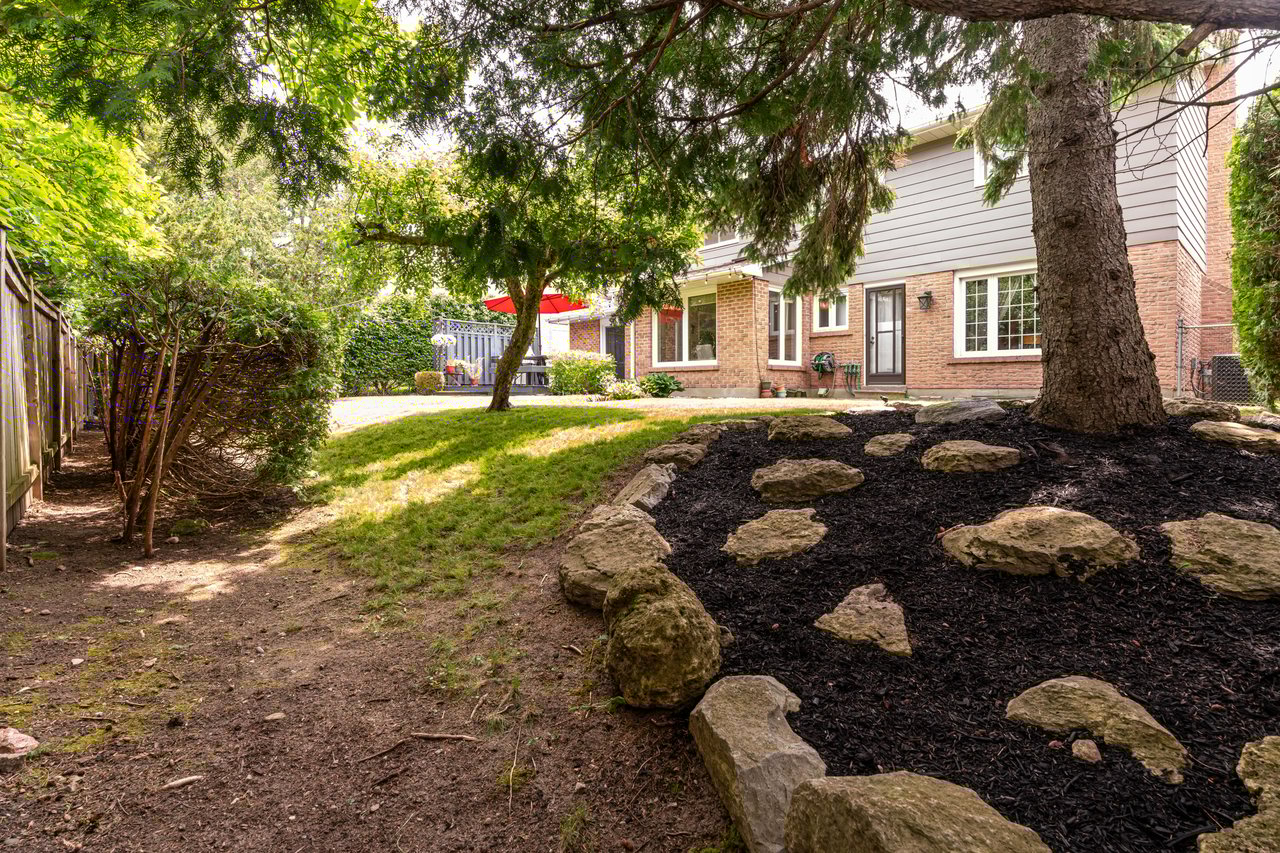 16 Henry Corson Pl