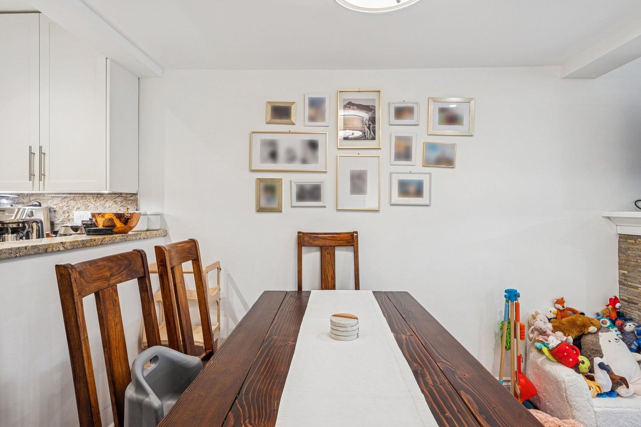 11-2375 W Broadway
