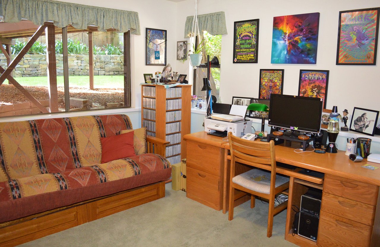 52 Piedmont Road, Larkspur