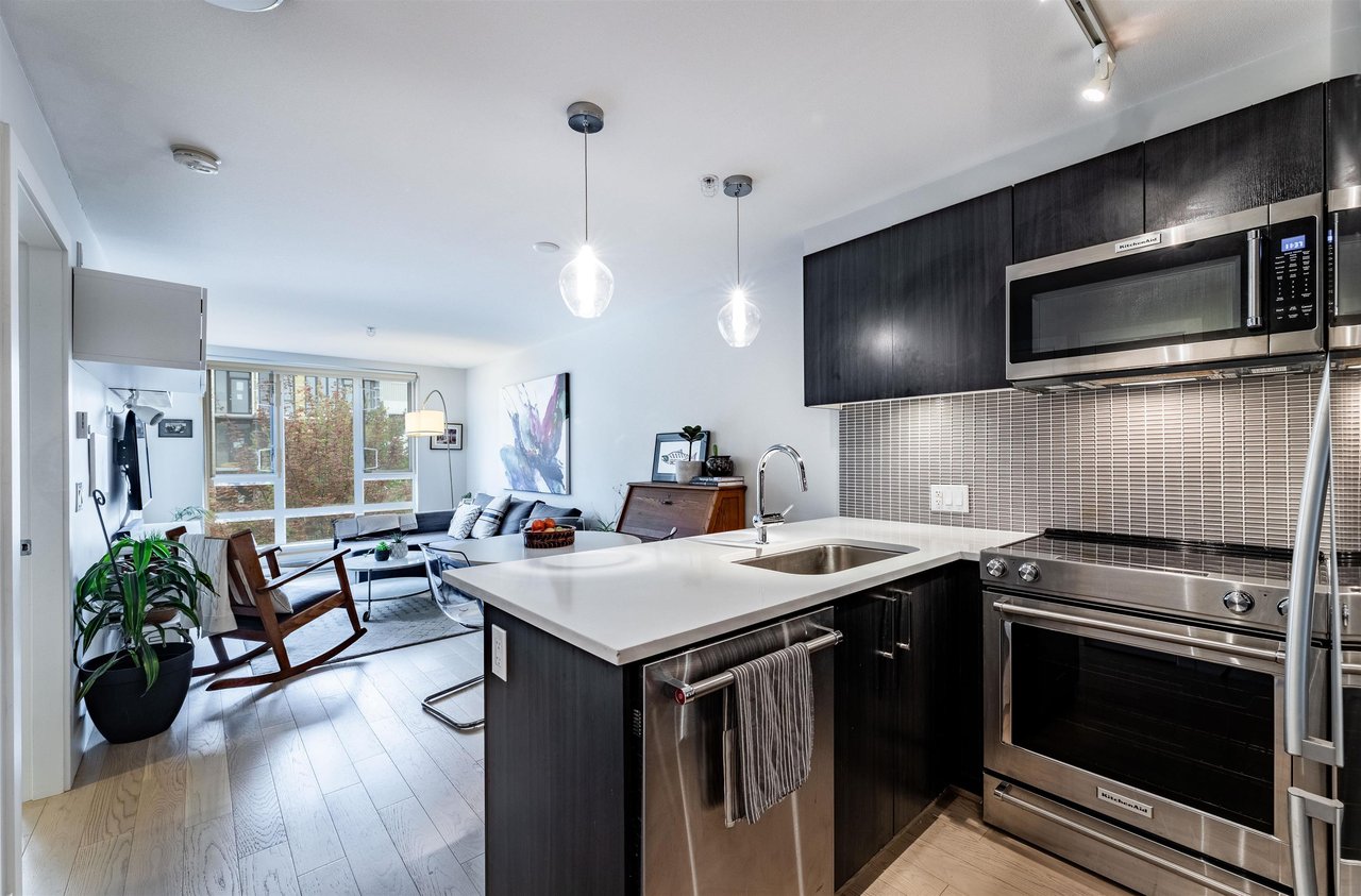 409-2477 Carolina Street, Vancouver