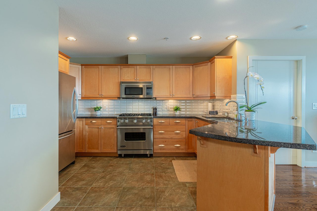 8649 Seascape Rd