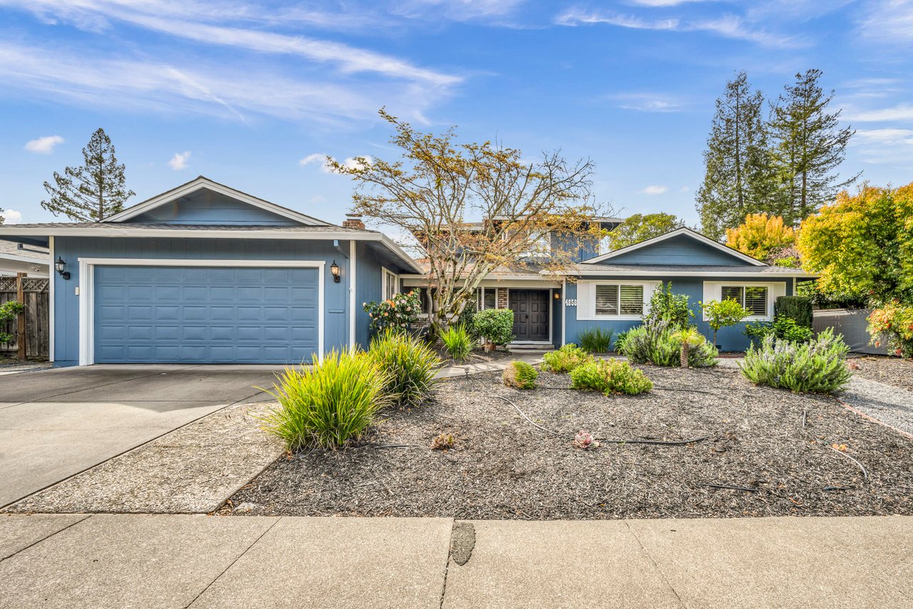 4858 Devonshire Place