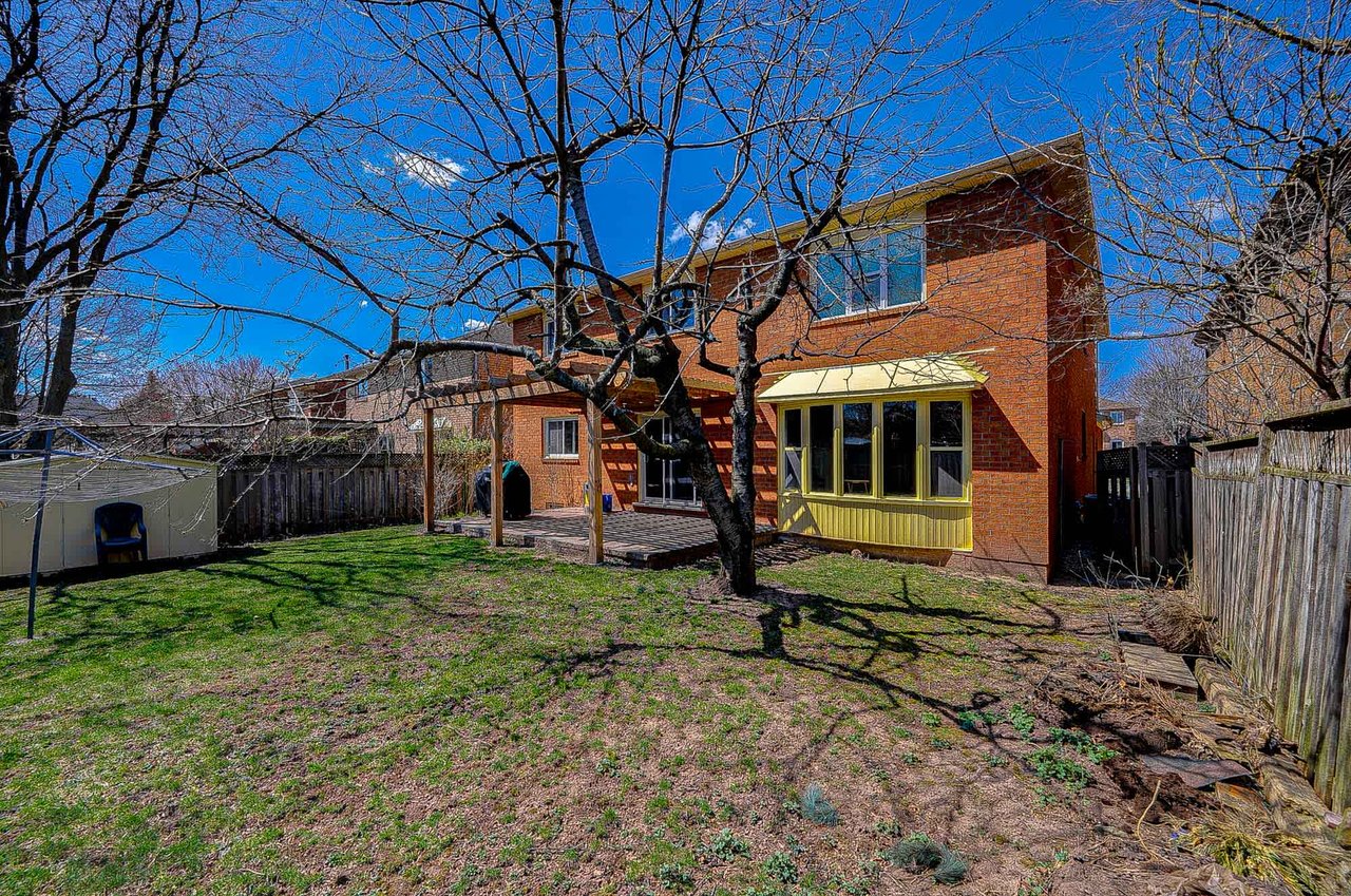 2184 Lumberman Lane