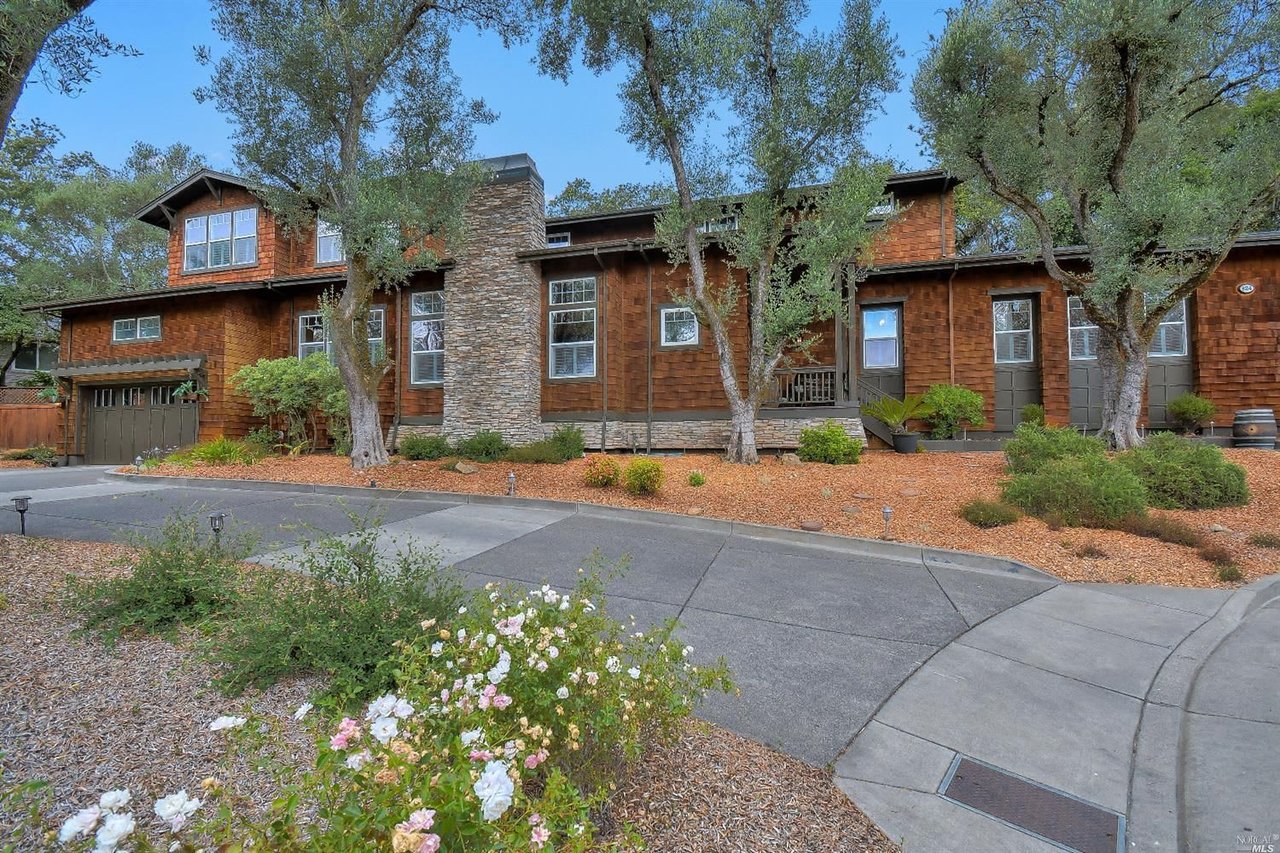 824 Olive Glen Ct